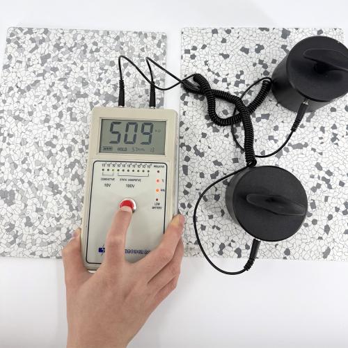 Antistatic Conductive PVC Flooring Mat Vinyl Flooring Indoor Tile Anti-static PVC Floor ESD Tiles